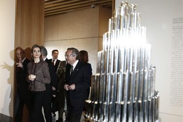La reine Letizia d’Espagne au musée de l’Université de Navarre à Pampelune, le 22 janvier 2015 