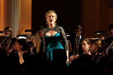 La soprano et violoncelliste Taryn Fiebig à Londres, le 22 janvier 2015