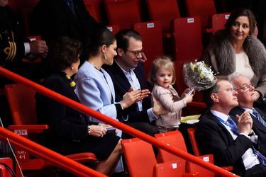 Les princesses Estelle et Victoria de Suède et le prince Daniel au Ericsson Globe Arena à Stockholm, le 28 janvier 2015