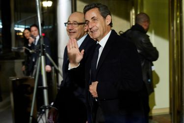 Nicolas Sarkozy arrive au 30ème dîner du Crif à Paris, le 23 février 2015