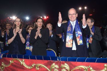 Pauline Ducruet, Stéphanie et Albert de Monaco au 39ème Festival du cirque de Monte-Carlo, le 20 janvier 2015