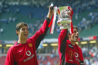 Premières victoires pour Manchester United en 2004