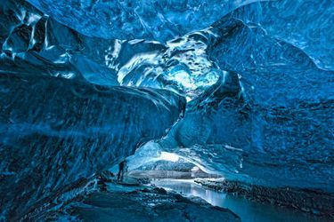 Ice Cave, Svinafellsjokull Glacier