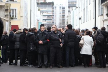 L&#039;attentat contre les locaux de Charlie Hebdo a fait 12 morts
