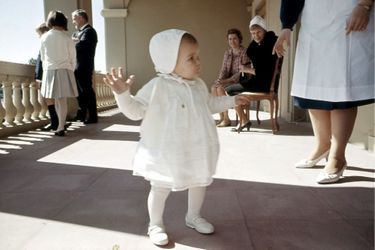 La Princesse Stéphanie De Monaco en 1966, avec Grace, Rainier, Caroline, Albert