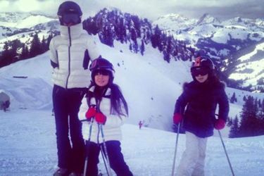 Laeticia Hallyday et ses filles à Gstaad, le 23 décembre 2014