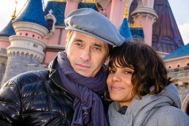 Olivier Martinez et Halle Berry à Disneyland Paris