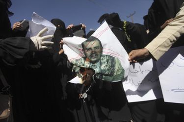 Grande manifestation anti-Houthis au Yémen