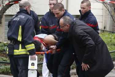 Les premières images de l'attentat - Charlie Hebdo