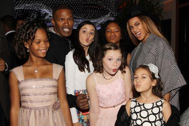 L'équipe du film "Annie" et Beyoncé à New York le 7 décembre 2014