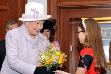 La reine Elizabeth II à la RAF Lossiemouth à Moray, le 20 novembre 2014