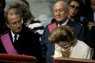 Les larmes aux funérailles de Baudoin, en 1993
