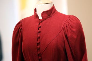 Cinq robes de Lady Diana seront vendues aux enchères par la maison de vente Julien’s de Beverly Hills les 5 et 6 décembre 2014