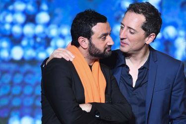 Cyril Hanouna et Gad Elmaleh au Téléthon 2014 à Paris, le 6 décembre 2014