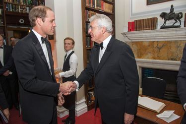 Le prince William avec John Major à Londres, le 21 novembre 2014