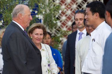 Le roi Harald V de Norvège et la reine Sonja à Mandalay, le 3 décembre 2014