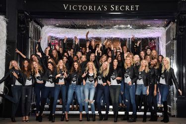 Les Anges de la marque Victoria&#039;s Secret à Londres le 1er décembre 2014