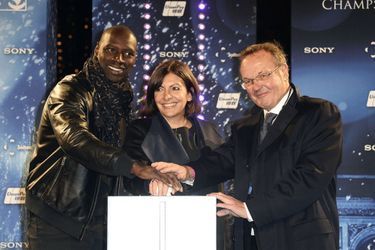 Omar Sy, Anne Hidalgo et Jean-Noël Reinhardt à Paris le 20 novembre 2014