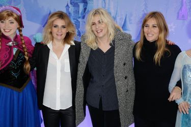 Marie-Amélie, Emmanuelle et Mathilde Seigner au lancement des festivités de Noël à Disneyland Paris, le 16 novembre 2014