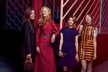 De gauche à droite : Adèle Exarchopoulos avec le sac dessiné par Frank Gehry, Nicole Kidman, Sofia Coppola et Charlotte Gainsbourg.