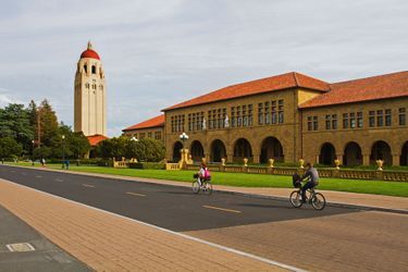 7) University of Stanford, California