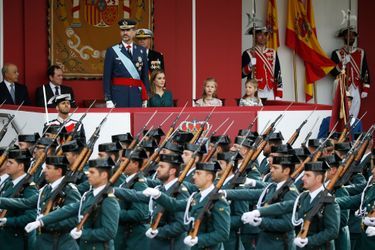Le roi Felipe VI d’Espagne, la reine Letizia et les princesses Leonor et Sofia à la Fête nationale d’Espagne, le 12 octobre 2014