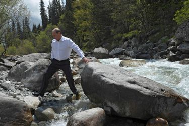 Vladimir Poutine au Kirghizstan, en mai 2013