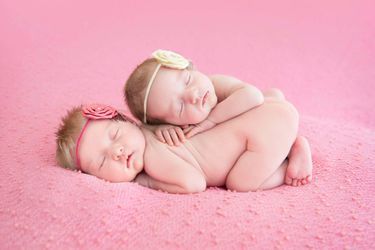 Les petits miracles de Johanne Collins - Spécialiste de la photo de bébés endormis