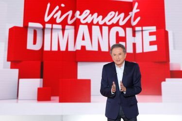 Enregistrement du «Vivement Dimanche» spécial 30 ans du Top 50 sur France 2 le 8 octobre 2014