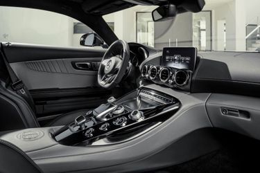 AMG GT : Mercedes fait rêver