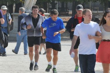 Nicolas Sarkozy : séance de jogging dans le parc des Tuileries le 10 septembre 2014