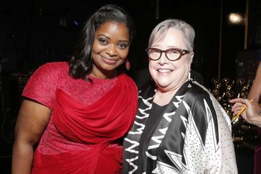 Octavia Spencer et Kathy Bates aux 66e Emmy Awards le 25 août 2014