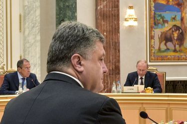 Petro Porochenko à la table des négociations