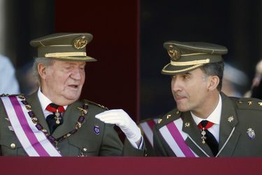 Au lendemain de l'abdication - Juan Carlos et Felipe, père et fils complices 