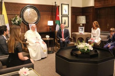 Royal Blog - Jordanie - Rania et Abdallah accueillent le pape François