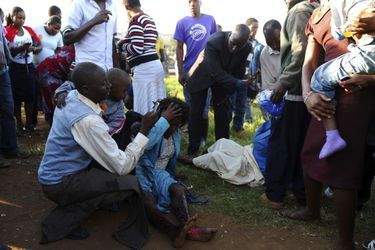 Explosions meurtrières à Nairobi - Deux bus attaqués