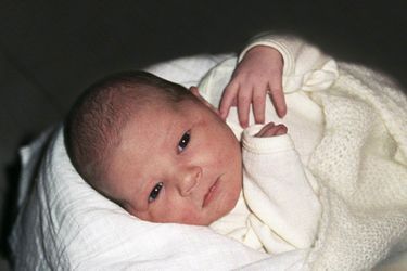 Prise en photo par son papa après sa naissance