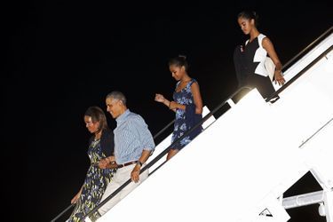 Les Obama quittent «Air Force One» à Hawaï, le 21 décembre.