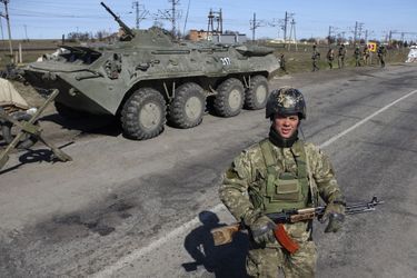 La Crimée sous haute tension - Un militaire ukrainien tué