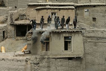 Les larmes de l'Afghanistan - Glissement de terrain meurtrier 