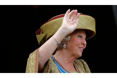 La reine Beatrix des Pays-Bas a annoncé lundi sa prochaine abdication - en faveur de son fils le prince Willem-Alexander - après 32 ans sur le trône. Retour en images sur la vie d&#039;une reine ultra-populaire qui aura 75 ans jeudi.