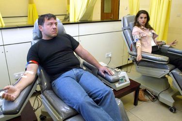Don de sang pour le peuple irakien en 2003