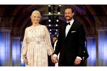 La princesse Mette-Marit et le prince Haakon de Norvège