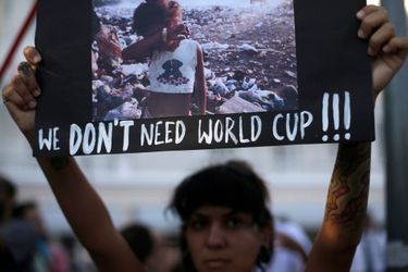 Les rues de São Paulo se soulèvent contre le mondial - Brésil