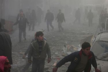 Au milieu du chaos, un miracle - Frappe aérienne en Syrie