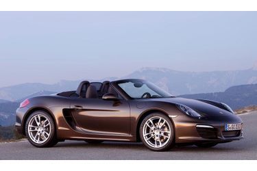 Sa position d&#039;entrée de gamme chez Porsche ne fait pas du Boxster une auto accessible. Il sera vendu à partir d&#039;environ 48 000 euros.
