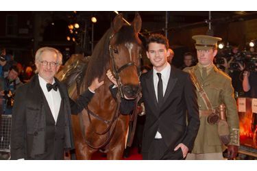 Steven Spielberg, Jeremy Irvine et Joey le cheval