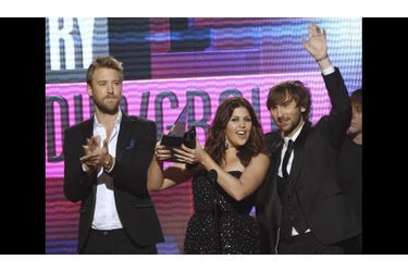 Lady Antebellum a reçu le prix du Meilleur groupe dans la catégorie Country music.
