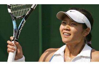 En 2006, lors du tournoi de Wimbledon, Li Na se venge de Svetlana Kuznetsova en 16e de finale. Elle atteindra les quarts de finale. 