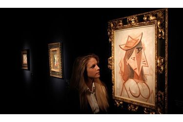 "Tête de femme au chapeau" de Pablo Picasso sera mise aux enchères par Christie's le 9 Février à Londres. La maison estime la pièce à 3, 5 millions d'euros. 